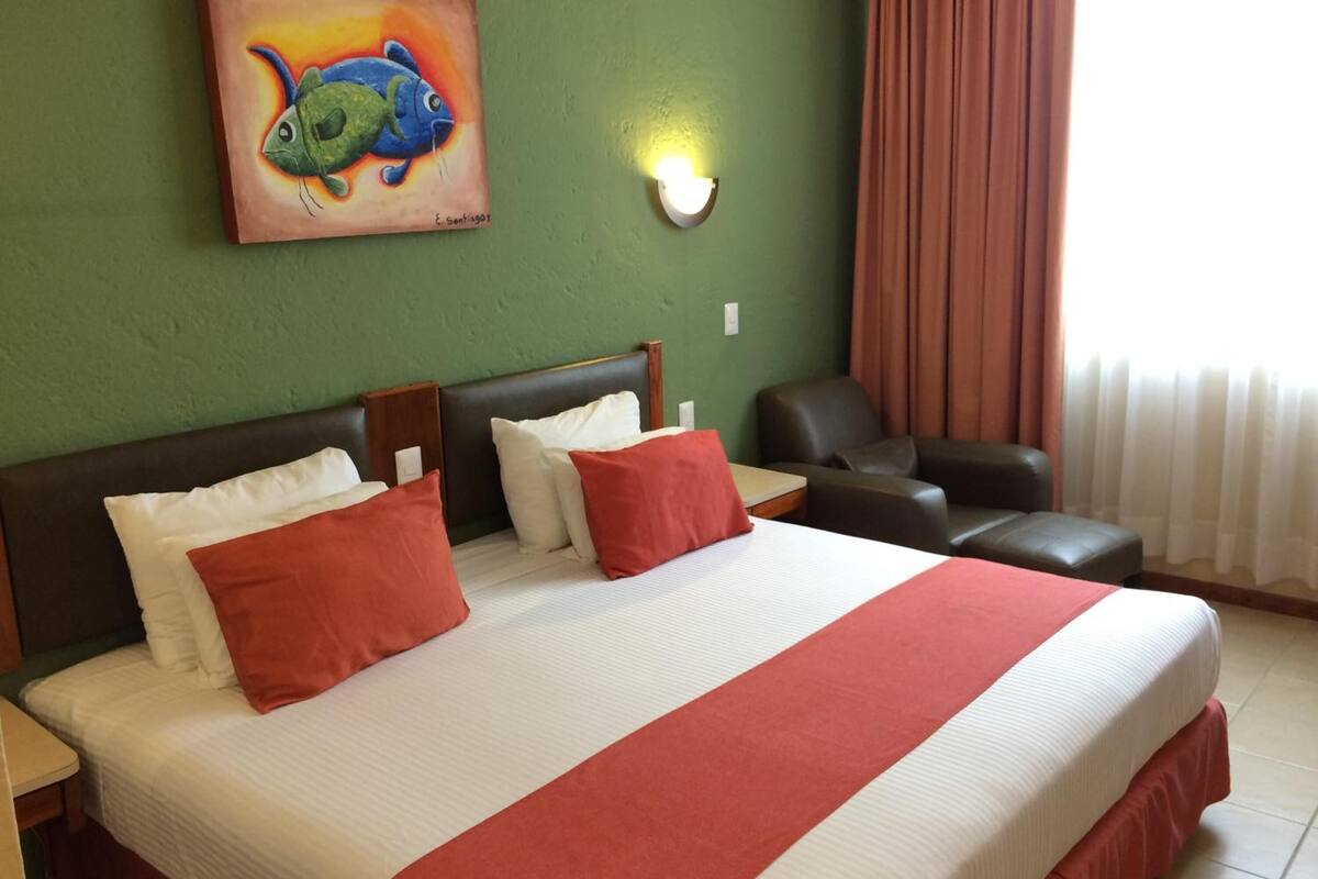 in-room safe, iron/ironing board, free wifi, bed sheets