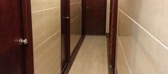 Maple Leaf Guest House
