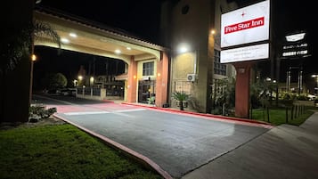 Entrée de l’hébergement