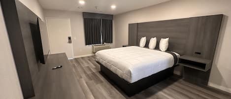 Habitación superior | 1 habitación, ropa de cama de alta calidad, escritorio y wifi gratis
