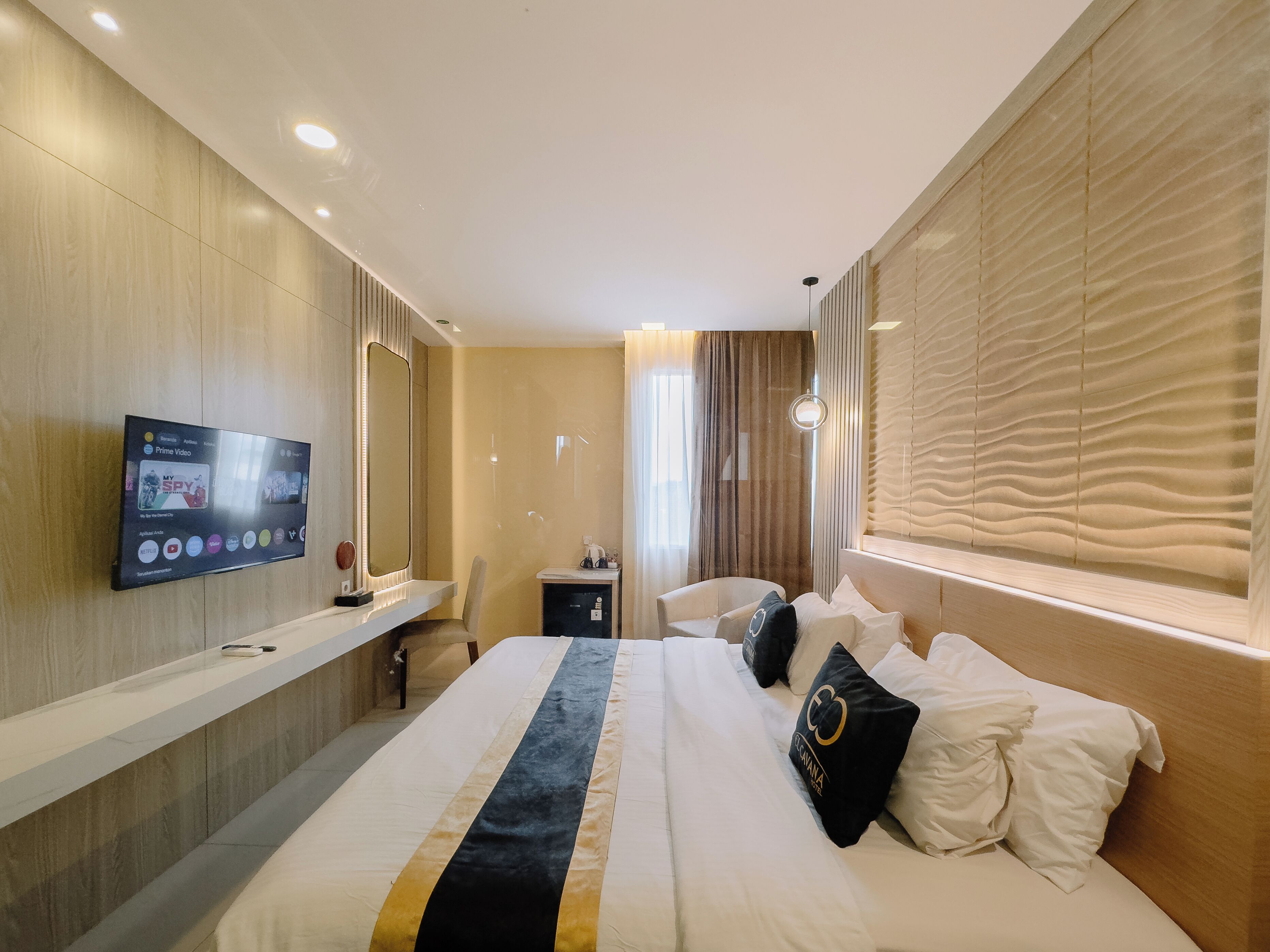 superior double room | view from room