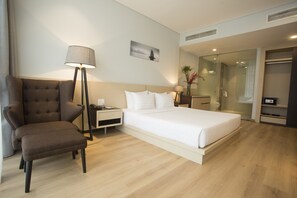 Suite, Balcony, City View | Minibar, in-room safe, WiFi (free)