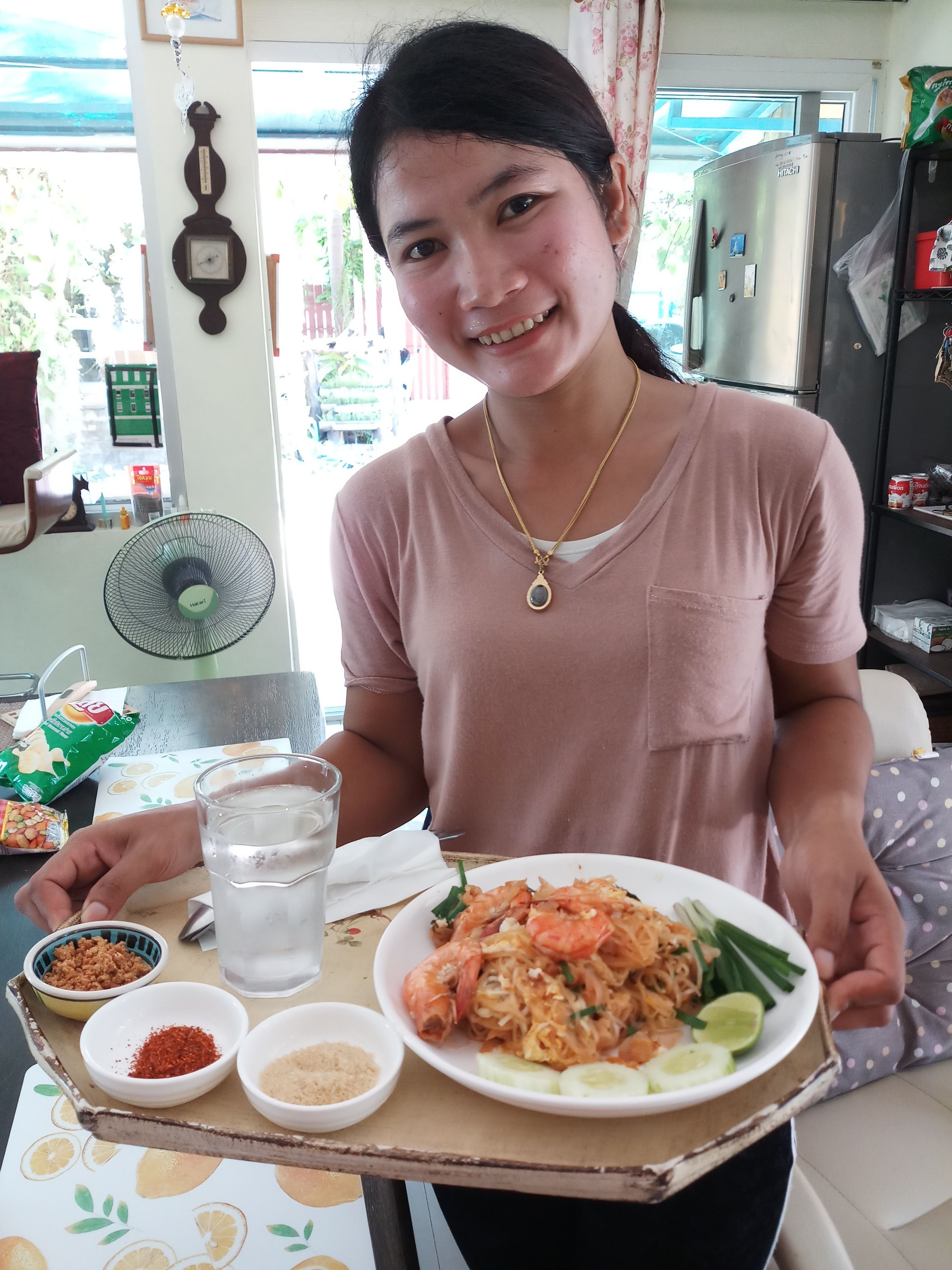 Fridge, coffee/tea maker