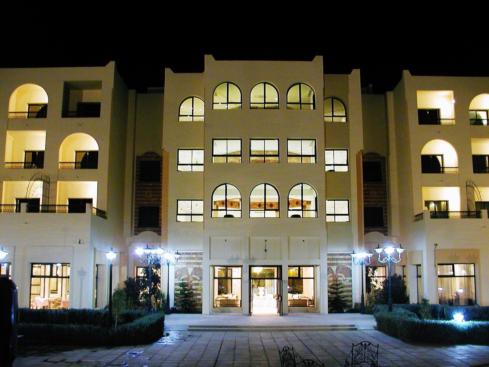 Façade de l’hébergement - soirée/nuit