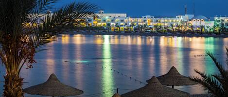 Private beach, scuba diving, beach volleyball, beach bar
