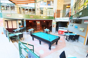 Spielezimmer