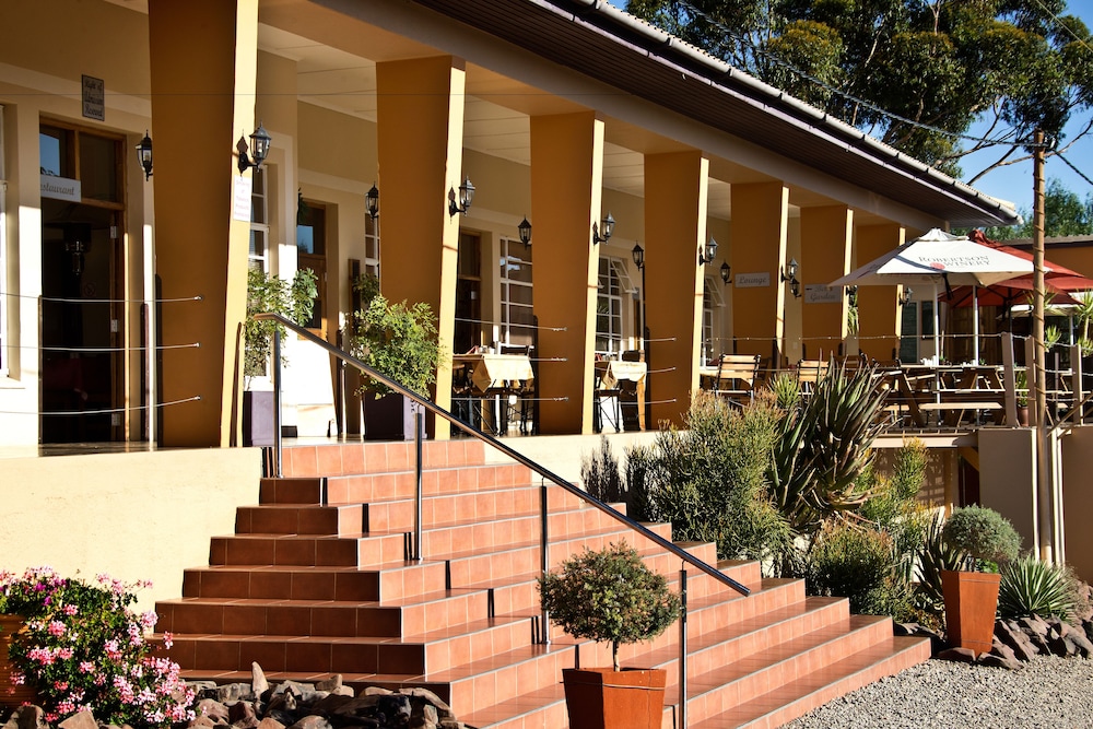 Bahnhof Hotel Aus by null