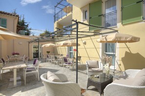 View from room - La Bastide de l'Oliveraie (Cannes)