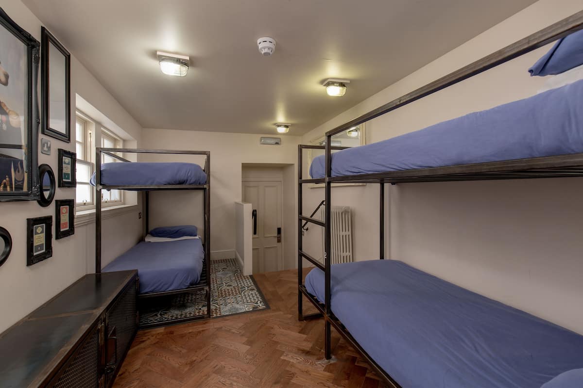 Habitación cuádruple, 1 habitación (Double Bunkbed) | Wifi gratis