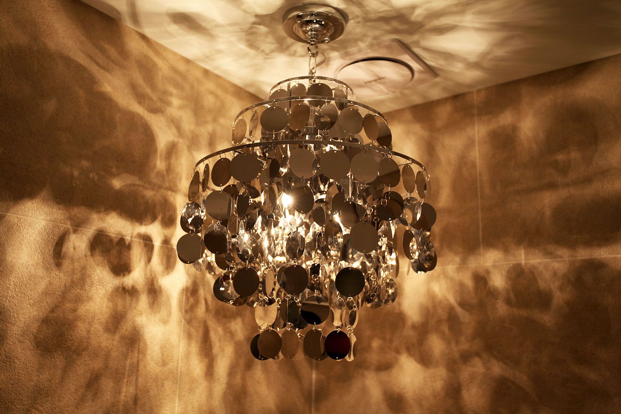 deluxe double room | interior detail