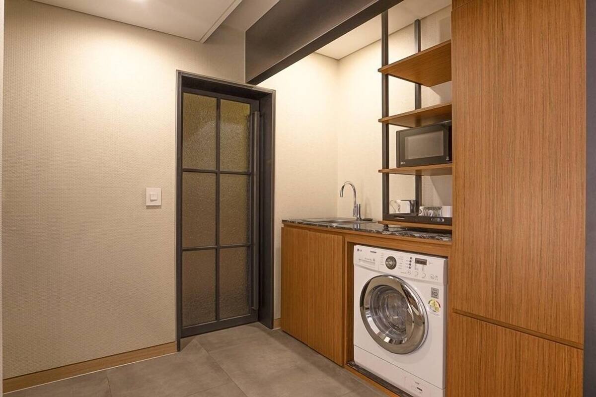 deluxe twin room, kitchen (residence) | private kitchen