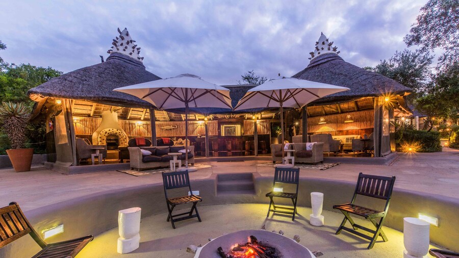 Safari Lodge - Amakhala Game Reserve