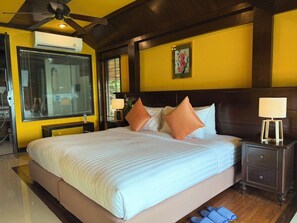 Deluxe Room, Balcony (Deluxe Pavilion Room)