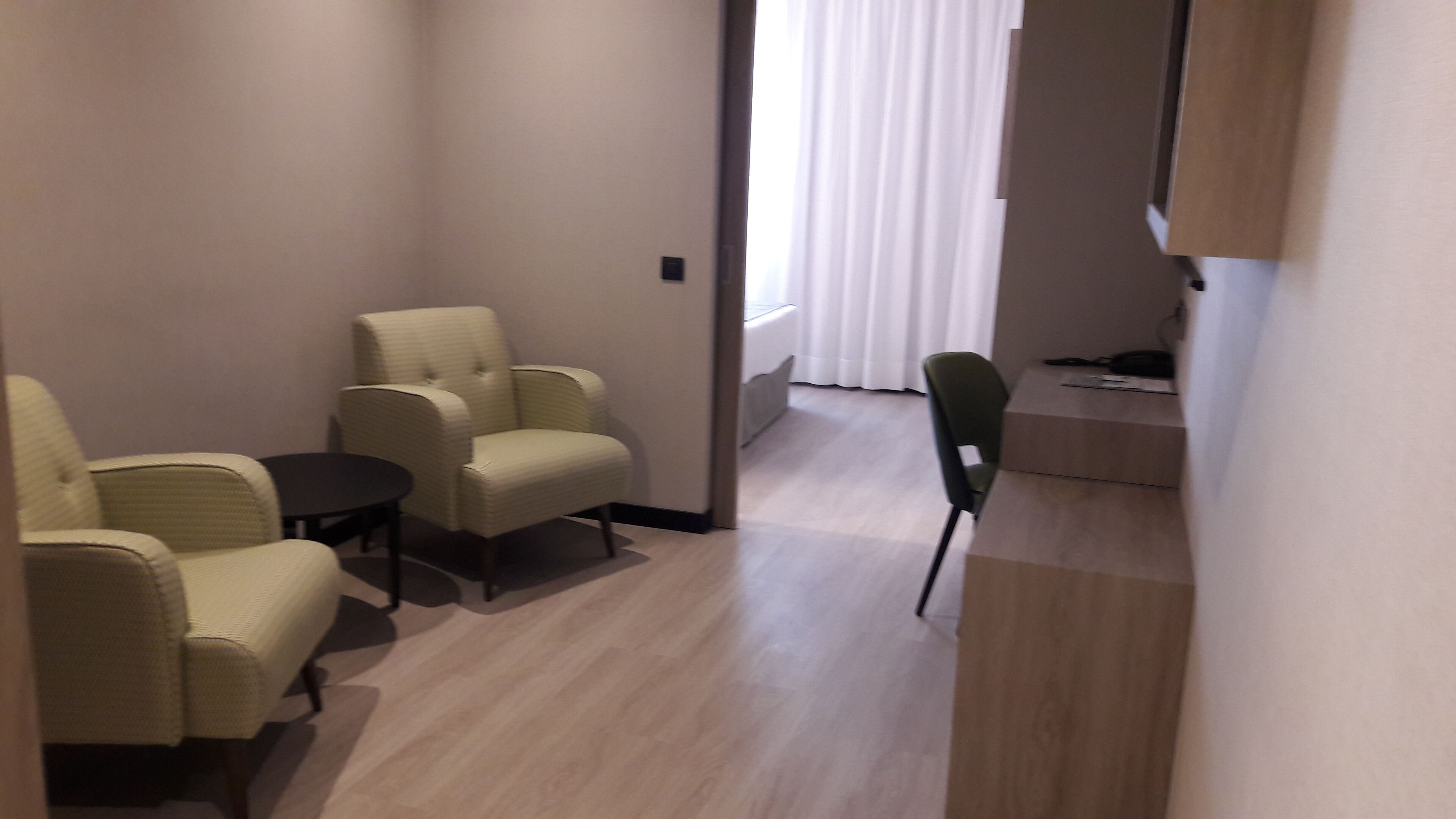 superior double room | minibar, in-room safe, desk, blackout curtains