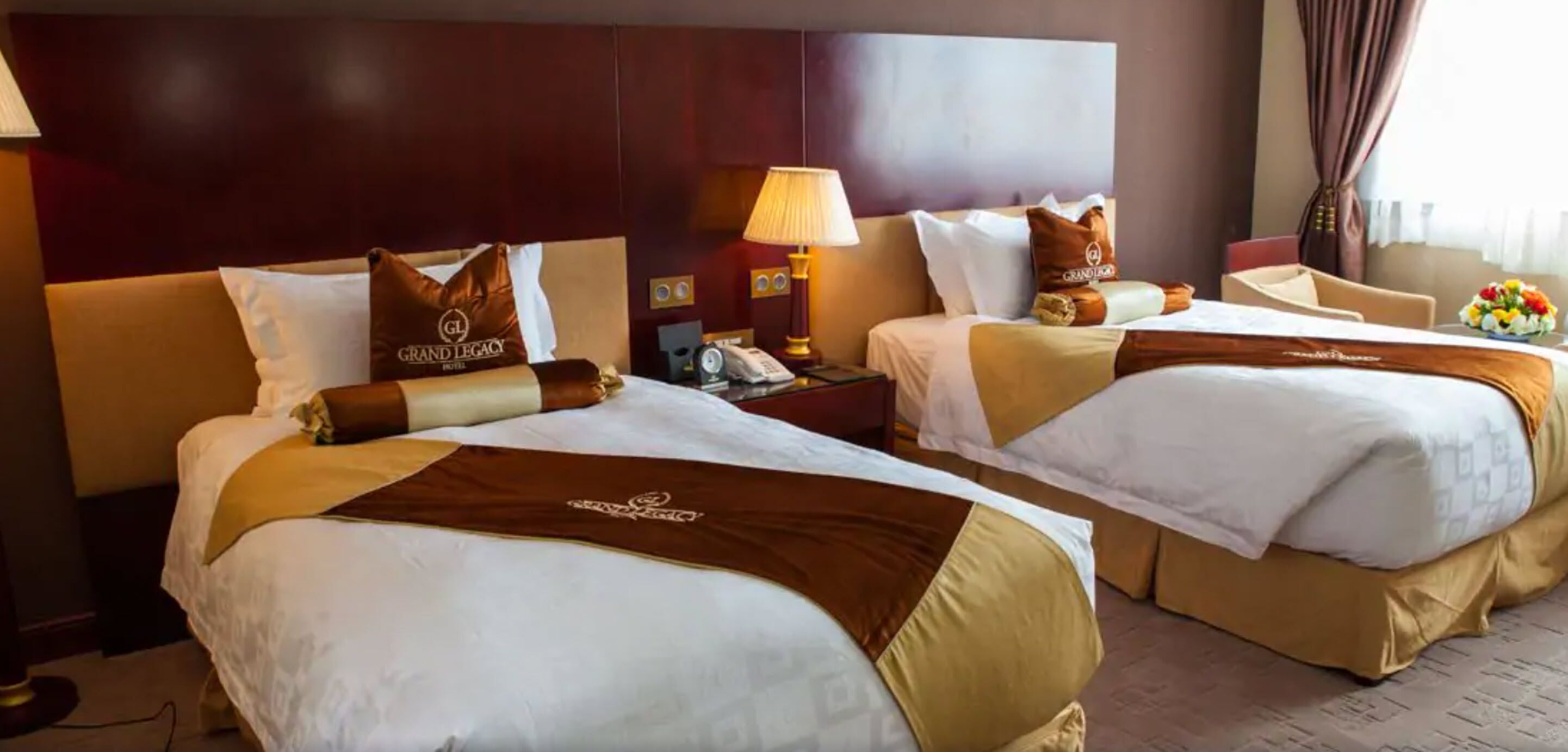 superior twin room | premium bedding, minibar, in-room safe, desk