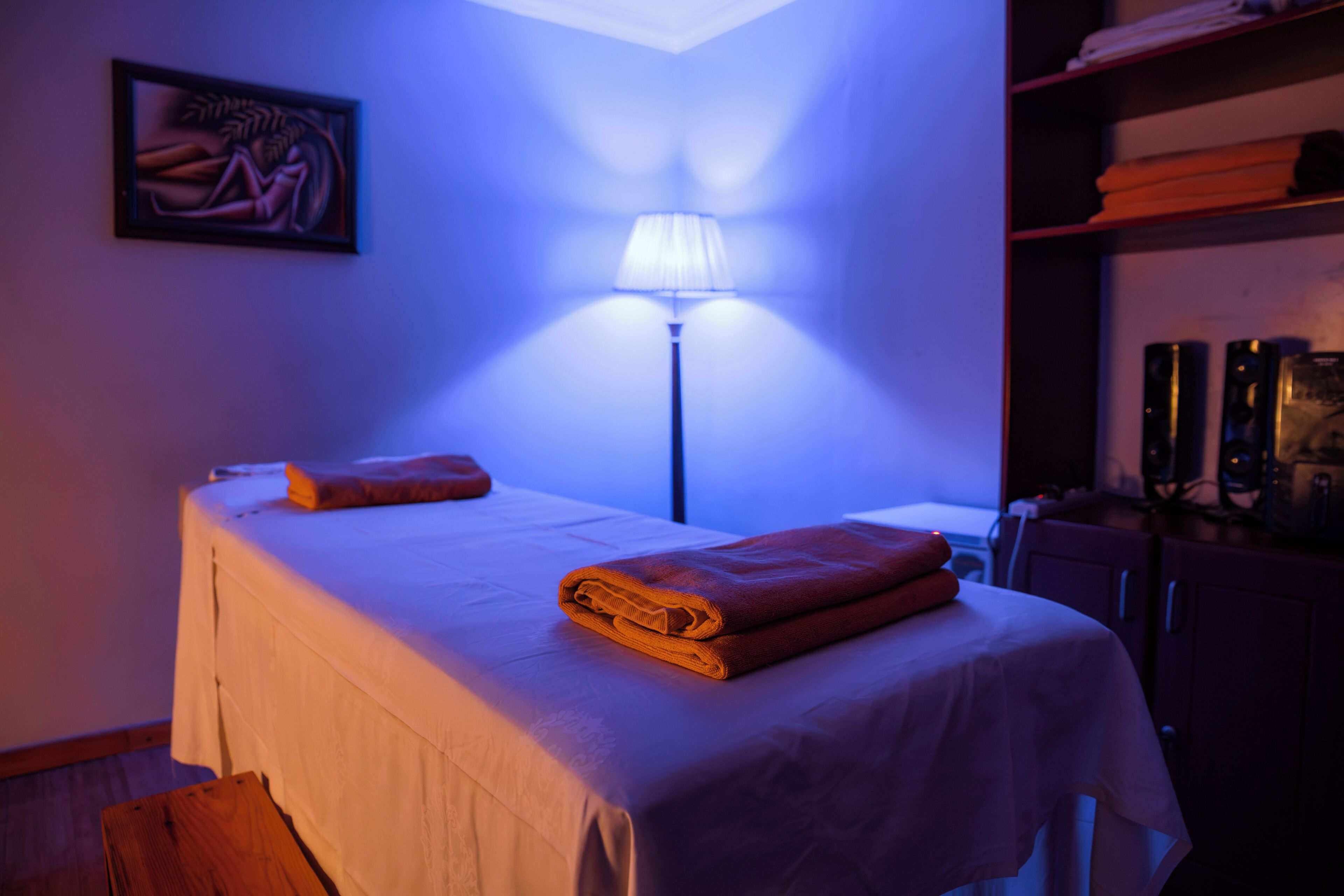 Sauna, bain de vapeur, soins du corps, massage en profondeur