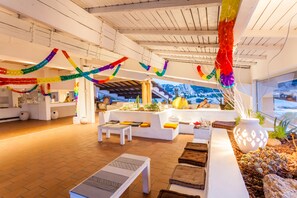 Terrace/patio - Santo Stefano Resort & Spa (La Maddalena)