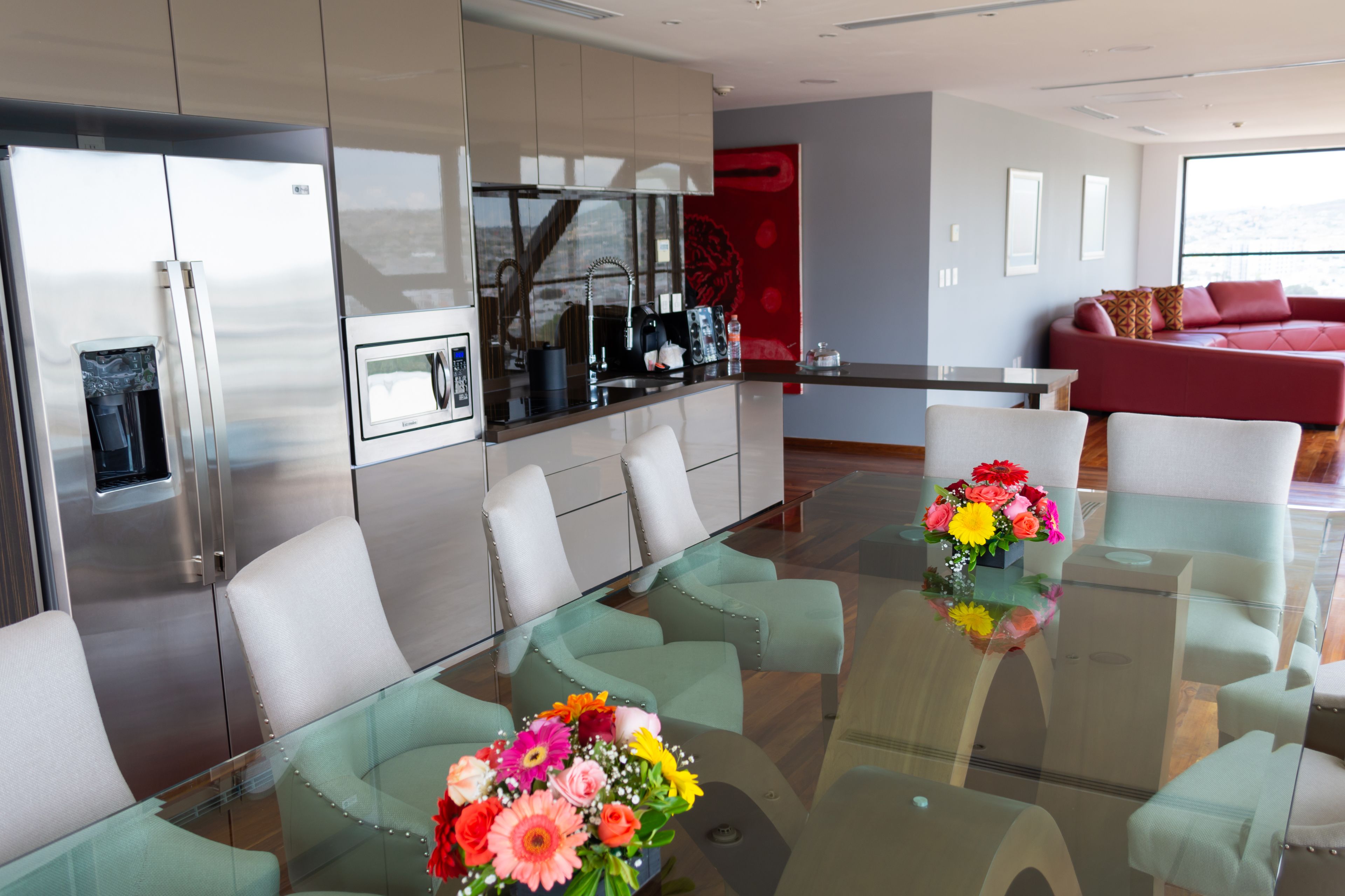 1 bedroom, in-room safe, desk, blackout curtains