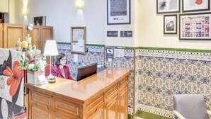 Lobby - Casa de Huéspedes Carabanchel by Vivere Stays (Madrid)