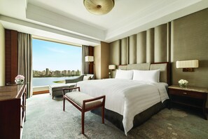 Executive Suite, 1 King Bed, River View | Premium bedding, down comforters, free minibar items, in-room safe