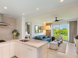 Interior - SLS LUX at Baha Mar (Nassau)