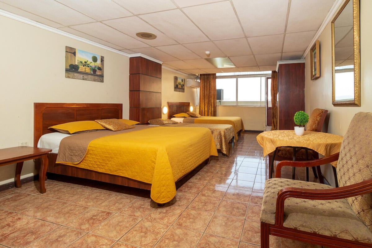 1 bedroom, down comforters, iron/ironing board, free WiFi