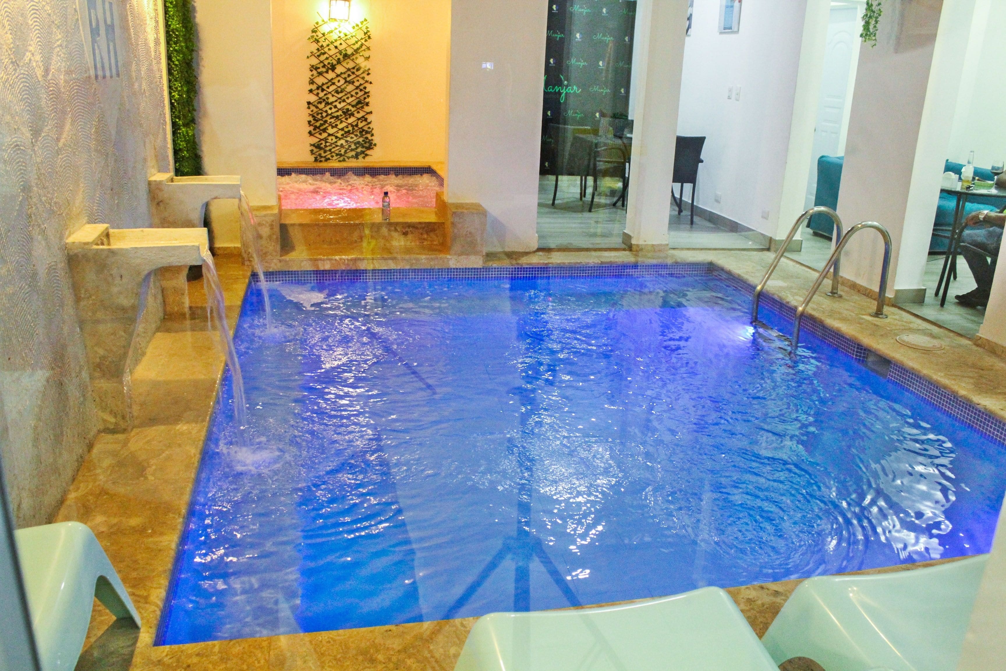 Tina de hidromasaje interior