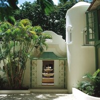 Entrada de la propiedad