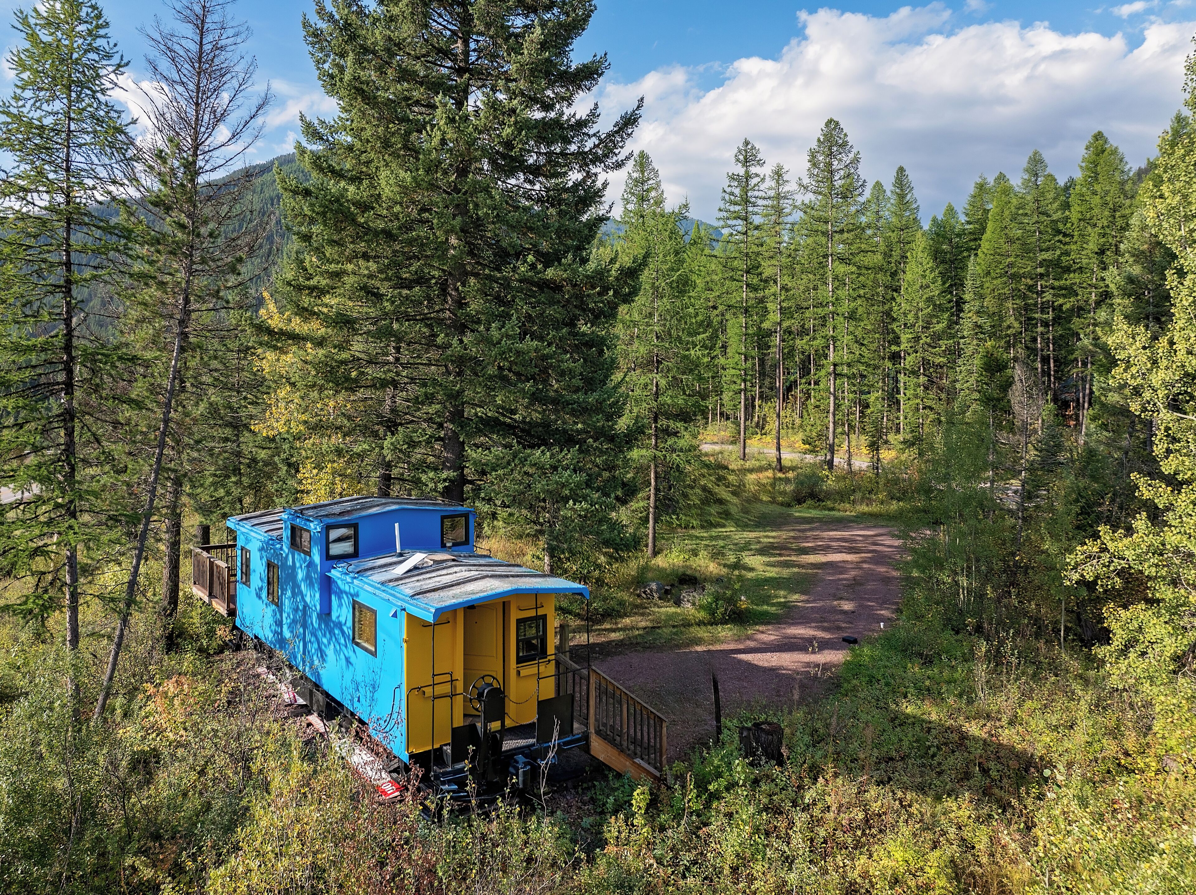 deluxe room, multiple beds | iron/ironing board, free cots/infant beds, free wifi, bed sheets