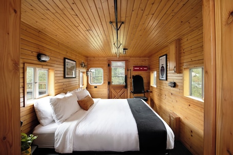 Tabla de planchar con plancha, cunas gratuitas y wifi gratis