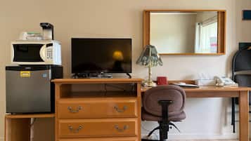 Classic Room, 2 Double Beds, Non Smoking | Desk, laptop workspace, iron/ironing board, free WiFi