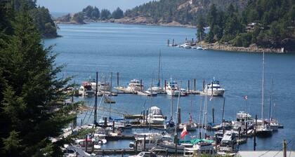 Enchanter Oceanview Suites