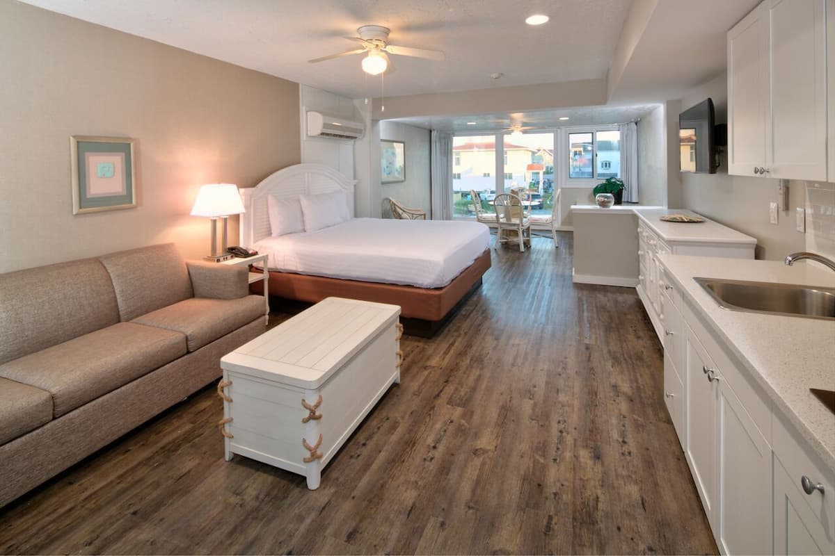Standard Oceanview Room, 1 King Bed with Sofa bed | Soundproofing, iron/ironing board, free WiFi, bed sheets