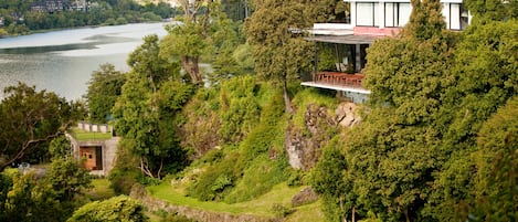 Façana frontal de l'allotjament