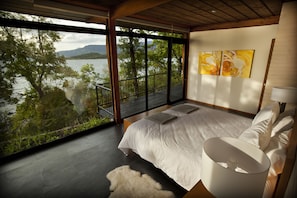 Superior villa, 3 slaapkamers, uitzicht op meer | Uitzicht vanuit de kamer