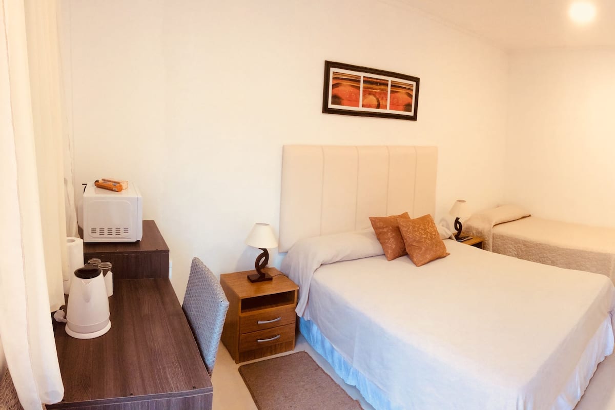 Double Room | Premium bedding, in-room safe, cribs (free), rollaway beds