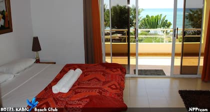 Hotel Kabic Beach Club