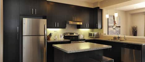 1 bedroom, premium bedding, in-room safe, individually decorated
