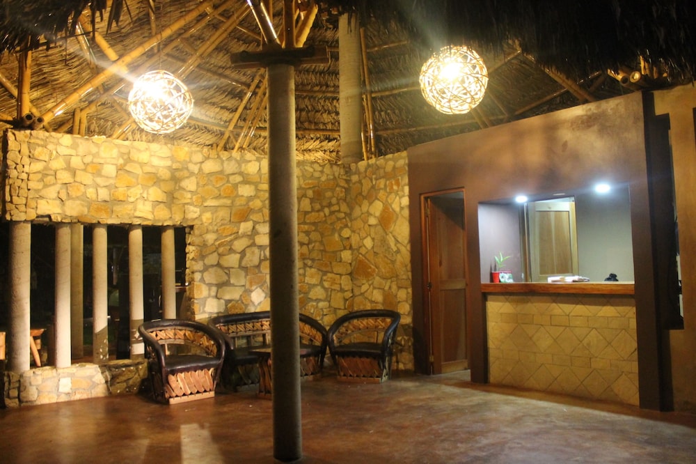 Axkan Palenque by null