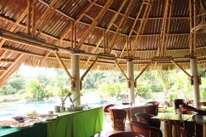 Breakfast, lunch and dinner served - Axkan Arte Palenque (Palenque)