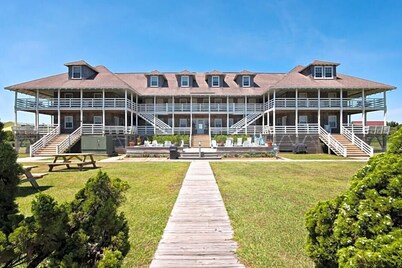 Los Angeles Backpackers Paradise Hostel