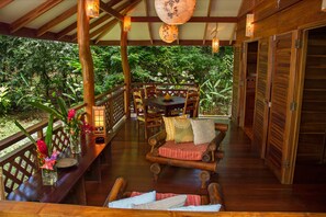 1 bedroom, premium bedding, desk, free WiFi - La Finca Chica (Cahuita)
