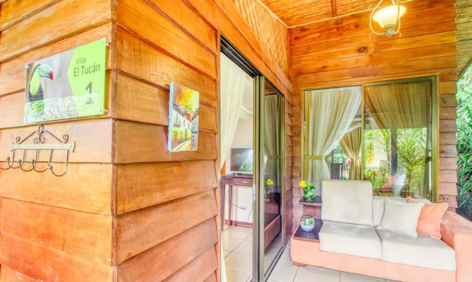 Pemandangan dari kamar