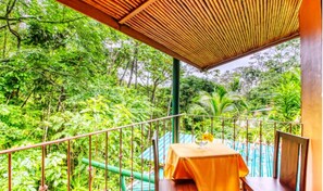 Villa Oso Perezoso Aire Acondicionado | View from room - San Rafael Ecolodge (La Tigra)