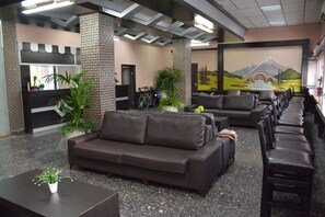 Sala de estar en el lobby