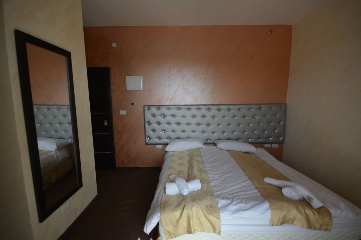 Superior Double Room | Premium bedding, desk, iron/ironing board, free cots/infant beds
