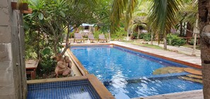 Outdoor pool, pool loungers