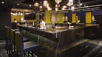 酒吧(店内)