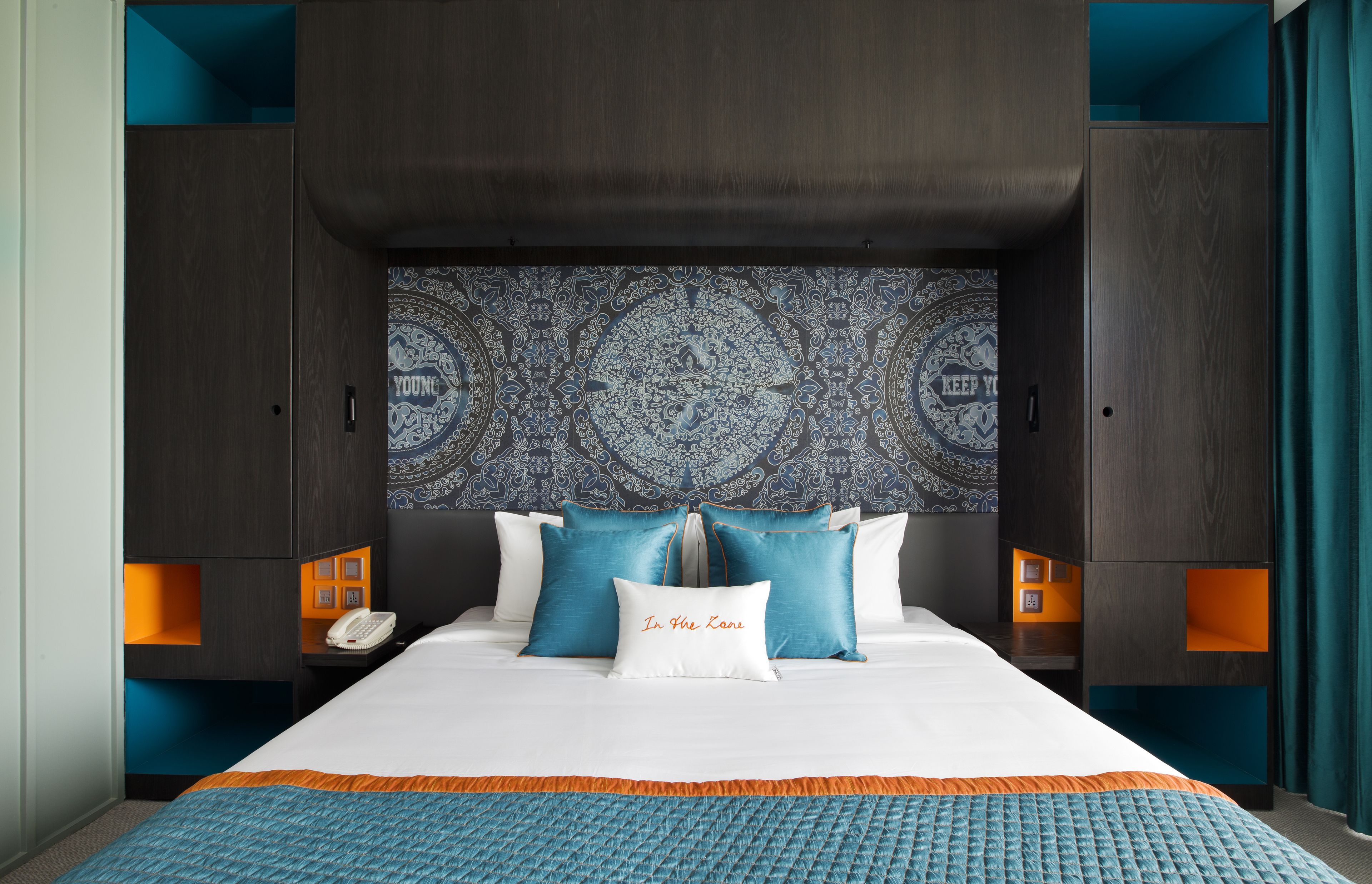 Minibar, in-room safe, desk, laptop workspace