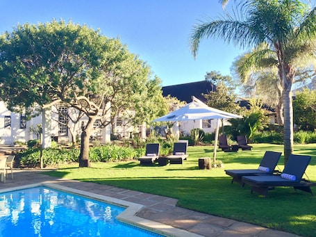 Outdoor pool, sun loungers